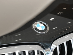 2022款 xDrive 30Li 尊享型M运动套装