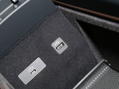 2022款 xDrive 30Li 尊享型M运动套装