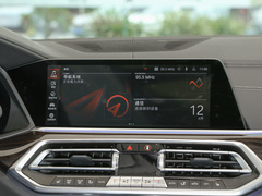 2022款 xDrive 30Li 尊享型M运动套装