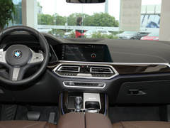 2022款 xDrive 30Li 尊享型M运动套装