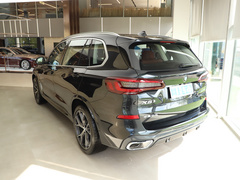 2022款 xDrive 30Li 尊享型M运动套装
