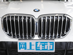 2022款 xDrive 30Li 尊享型M运动套装