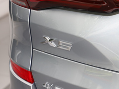 2022款 xDrive 40Li 尊享型M运动套装