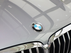 2022款 xDrive 40Li 尊享型M运动套装