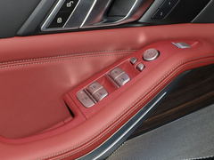 2022款 xDrive 40Li 尊享型M运动套装