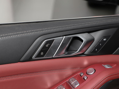 2022款 xDrive 40Li 尊享型M运动套装