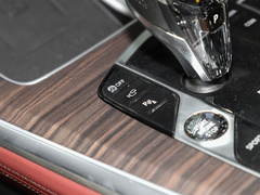 2022款 xDrive 40Li 尊享型M运动套装
