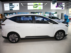 2022款 潮智版 620km