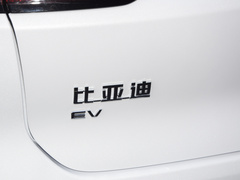 2022款 EV 创世版 610KM四驱尊享型