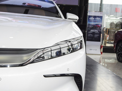 2022款 EV 创世版 610KM四驱尊享型
