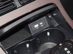 2022款 EV 创世版 610KM四驱尊享型