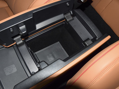 2022款 EV 创世版 610KM四驱尊享型