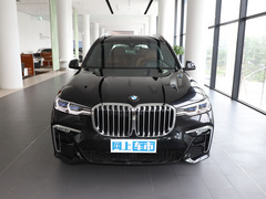 2022款 xDrive40i 尊享型M运动套装