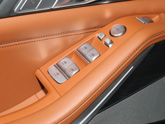 2022款 xDrive40i 尊享型M运动套装