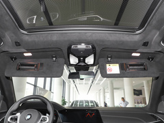 2022款 xDrive40i 尊享型M运动套装