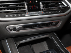 2022款 xDrive40i 尊享型M运动套装