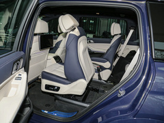2022款 xDrive40i 行政型M运动套装