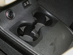 2022款 xDrive40i 行政型M运动套装