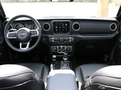 2022款 3.6L 先行版