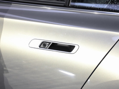 2023款 xDrive60L 豪华套装