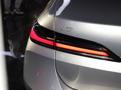 2023款 xDrive60L 豪华套装