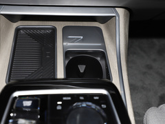 2023款 xDrive60L 豪华套装