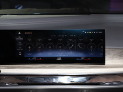 2023款 xDrive60L 豪华套装