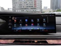 2023款 xDrive60L 豪华套装