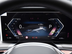 2023款 xDrive60L 豪华套装