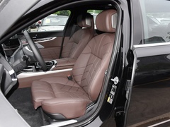 2023款 xDrive60L 豪华套装