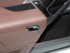 2023款 xDrive60L 豪华套装