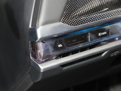 2023款 xDrive60L 豪华套装