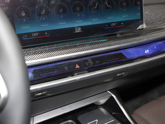 2023款 xDrive60L 豪华套装