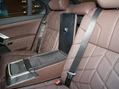 2023款 xDrive60L 豪华套装