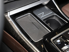 2023款 xDrive60L 豪华套装