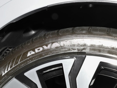 2023款 xDrive40i 领先型豪华套装