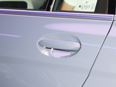 2023款 xDrive40i 领先型豪华套装