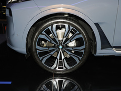 2023款 xDrive40i 领先型豪华套装