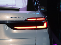 2023款 xDrive40i 领先型豪华套装