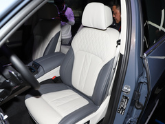 2023款 xDrive40i 领先型豪华套装