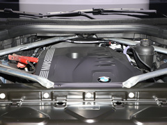 2023款 xDrive40i 领先型豪华套装
