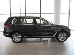 2023款 xDrive40i 领先型豪华套装