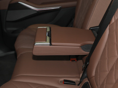 2023款 xDrive40i 领先型豪华套装