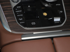 2023款 xDrive40i 领先型豪华套装