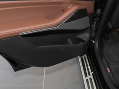 2023款 xDrive40i 领先型豪华套装