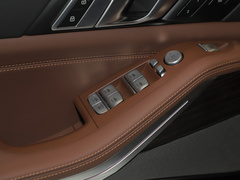 2023款 xDrive40i 领先型豪华套装