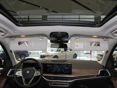 2023款 xDrive40i 领先型豪华套装