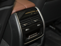 2023款 xDrive40i 领先型豪华套装