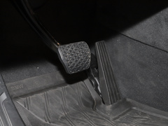 2023款 xDrive40i 领先型豪华套装