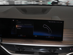 2023款 xDrive40i 领先型豪华套装